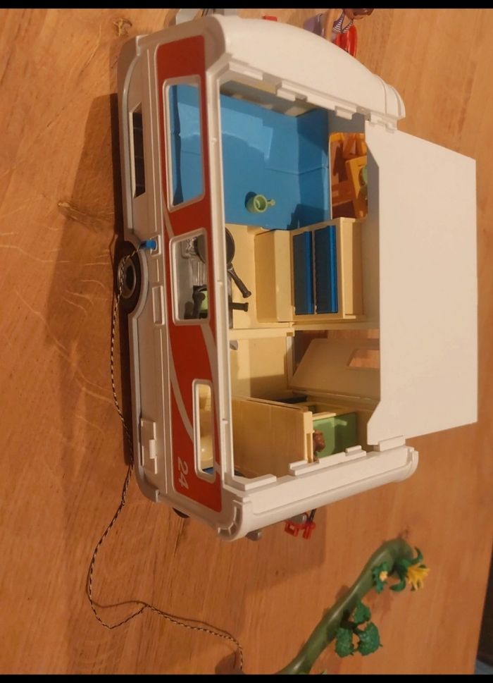 Camping car Playmobil - photo numéro 9