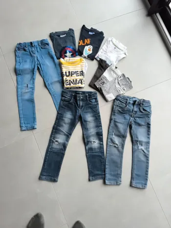 Lot vêtements garçon 5 ans très bon état