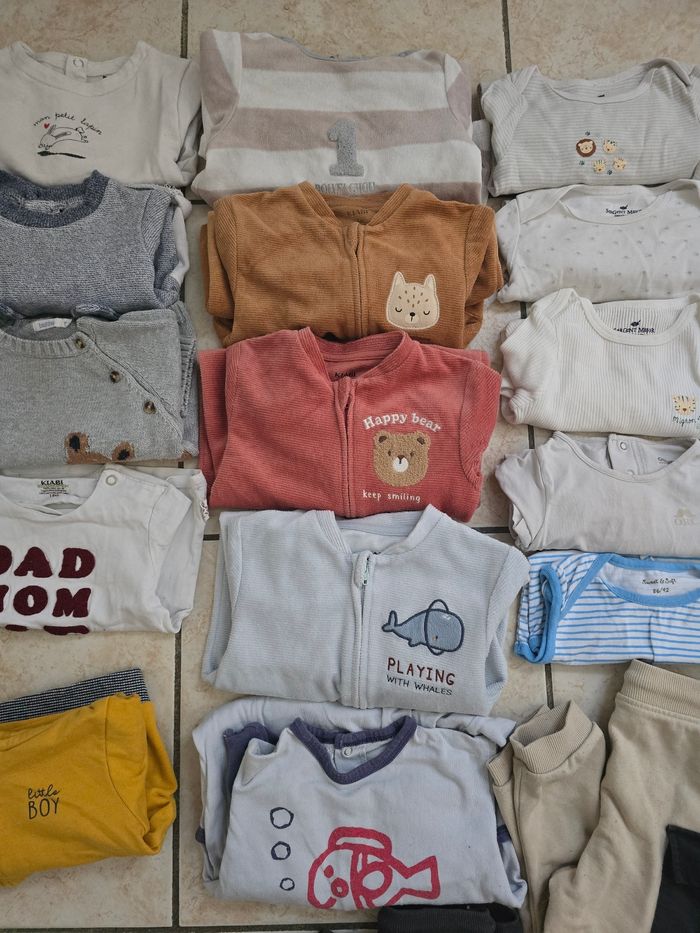Gros lot vêtements 18 mois bébé fille garçon bodys pyjamas - photo numéro 4