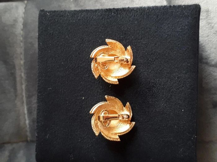 Boucle d'oreille vintage plaqué or - photo numéro 7