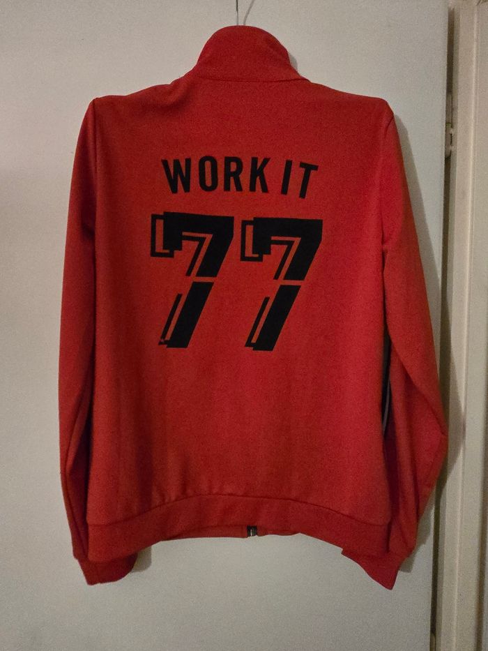 Gilet rouge - photo numéro 2