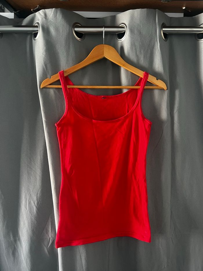 Petit débardeur simple rouge Takko Fashion taille S - photo numéro 1