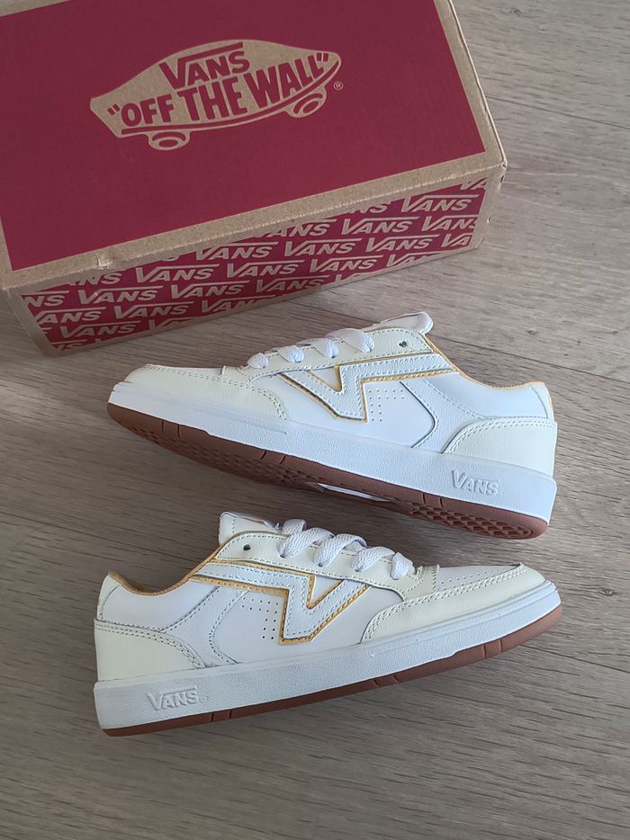 Chaussures Vans old skool taille 36 neuves - photo numéro 3