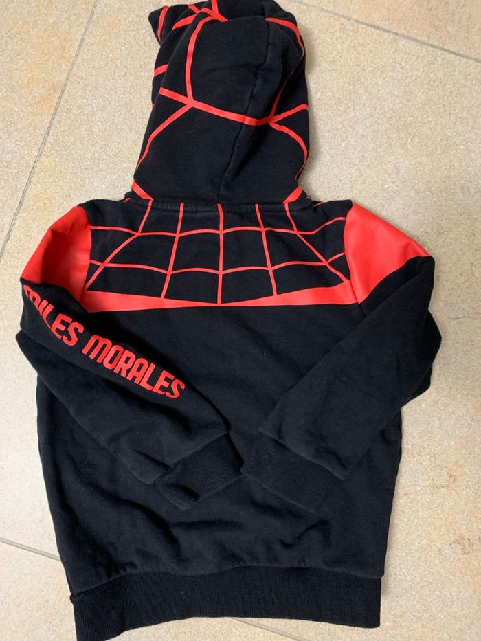 Lot de 7  hauts garçon hiver  5 ans - photo numéro 9