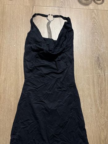 Robe soirée courte dos nu