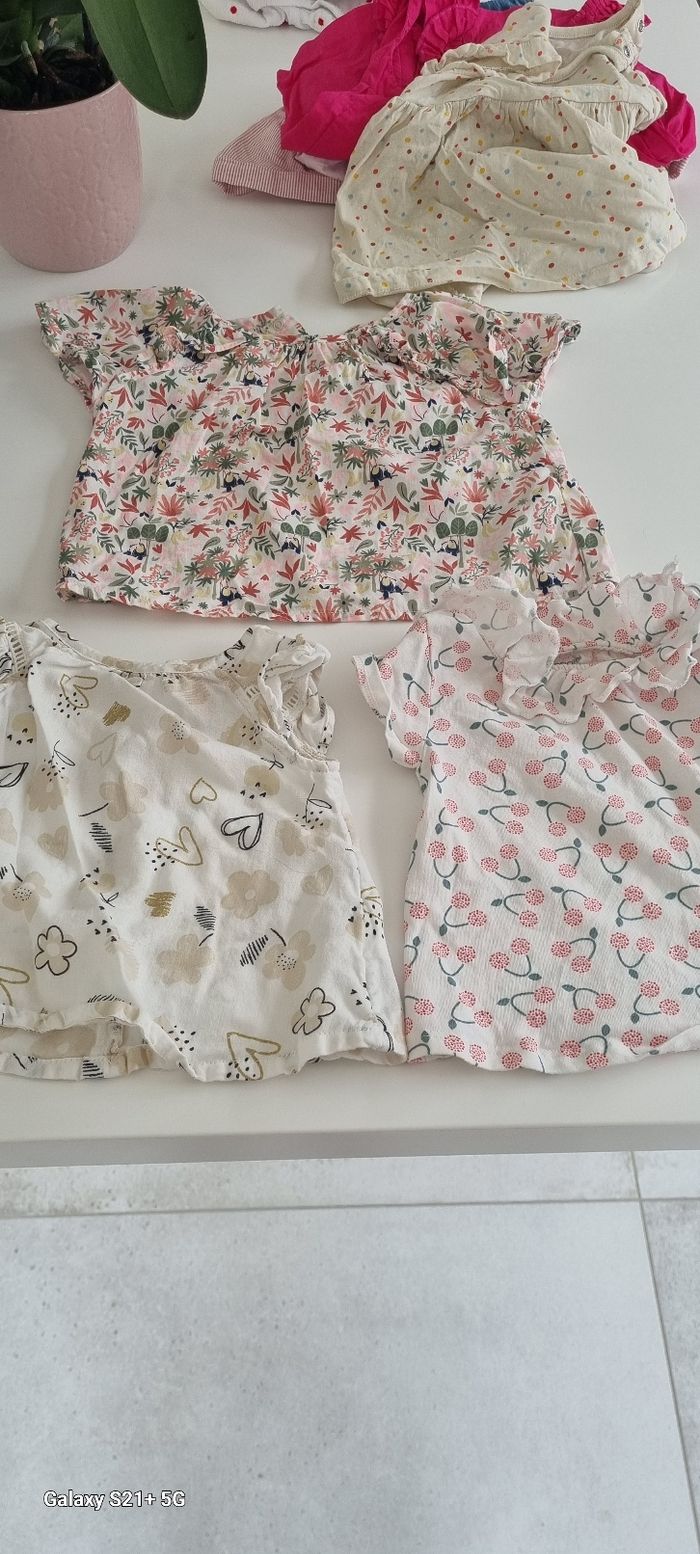Lot de vêtements 6 mois - photo numéro 4
