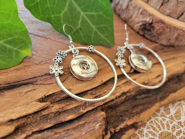 Boucles d'oreilles fantaisies fleurs  pour chunk pour bouton pression - photo numéro 2
