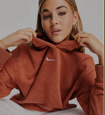 Sweat Nike à capuche taille S couleur brique