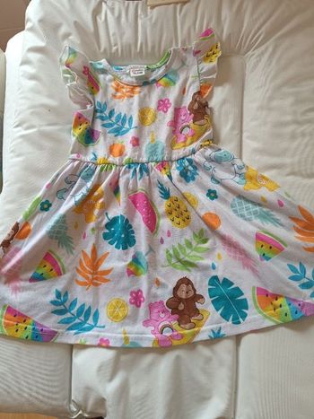 Robe avec différents motifs