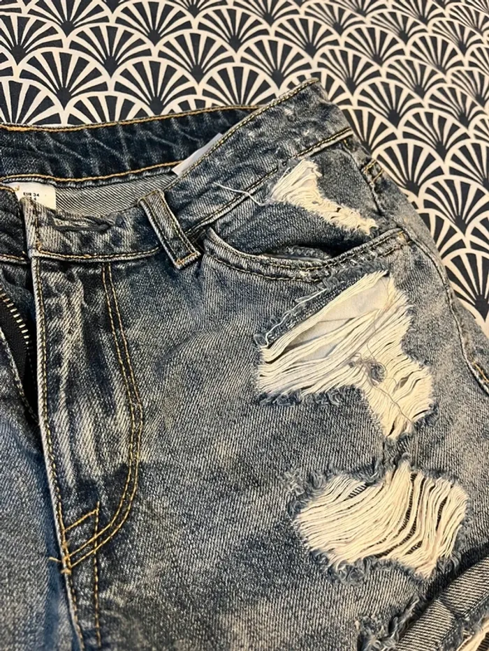 short bleu - photo numéro 2