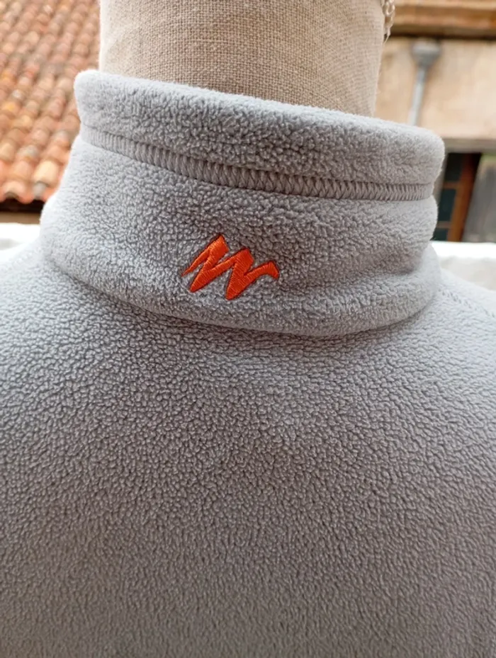 Pull polaire Quechua grise 14 ans - photo numéro 4