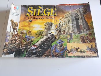 Siège  à l'attaque du château mb jeux complet 