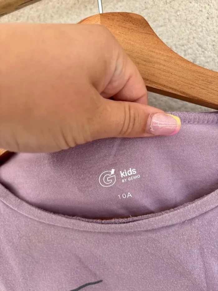 t-shirt violet à manches longues - photo numéro 6