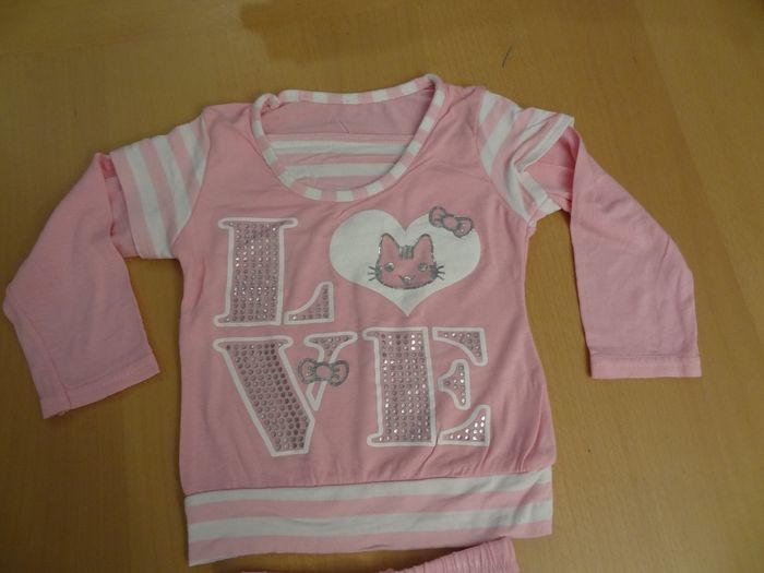 Ensemble rose taille 2ans - photo numéro 2