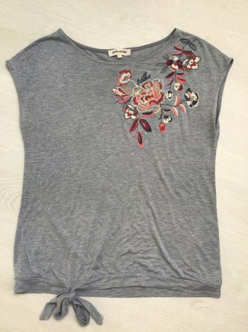 TEE shirt sans manches taille M