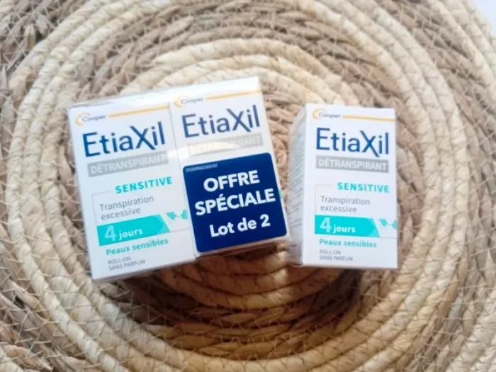 3 roll-on Etiaxil détranspirant peaux sensibles - photo numéro 2