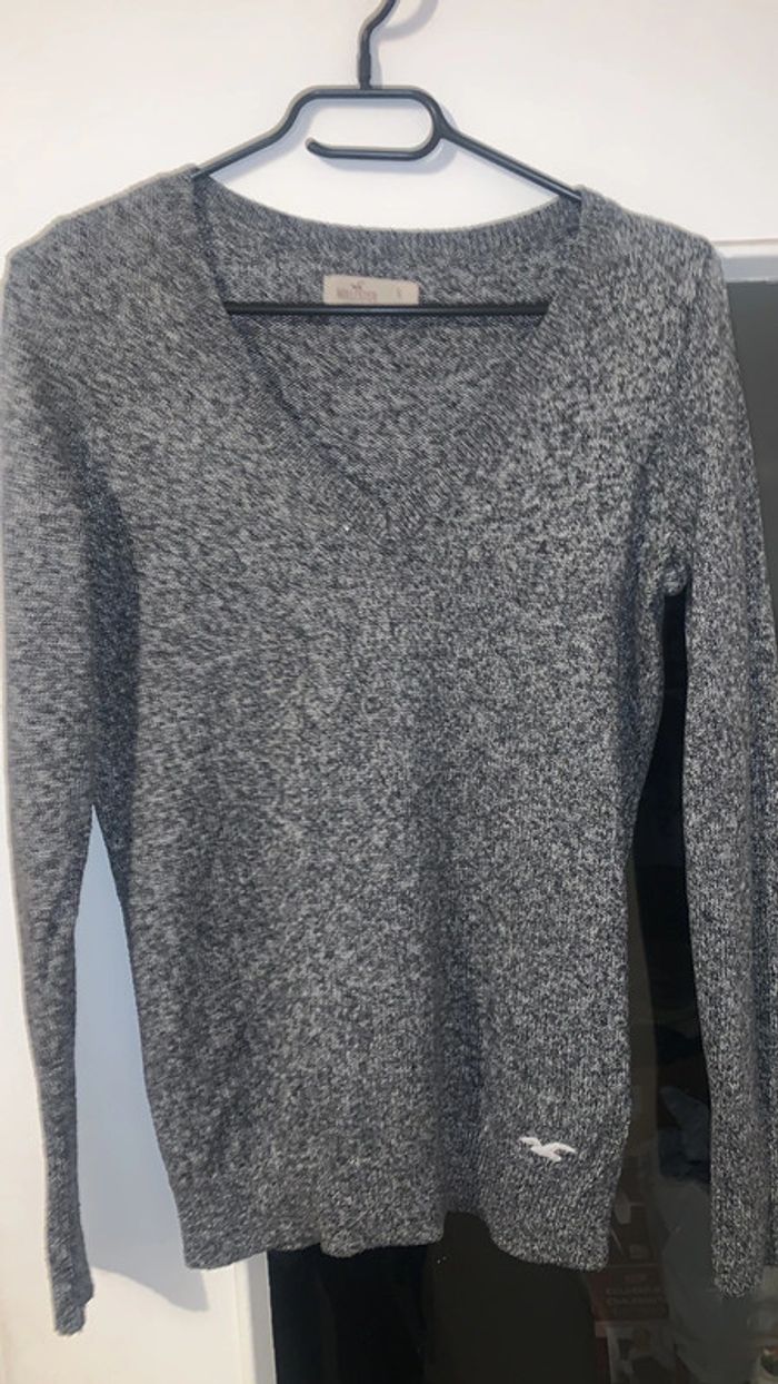 Pull col v gris chiné Hollister - photo numéro 2