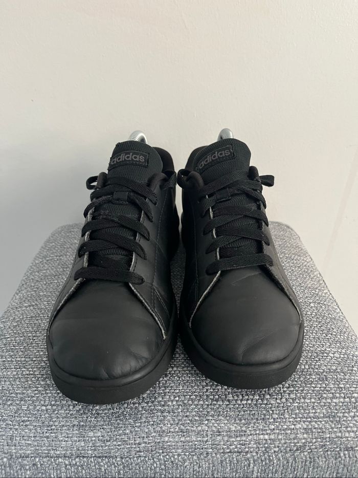 Baskets Adidas À Lacets Pour Enfants Taille 37 1/2 - photo numéro 4