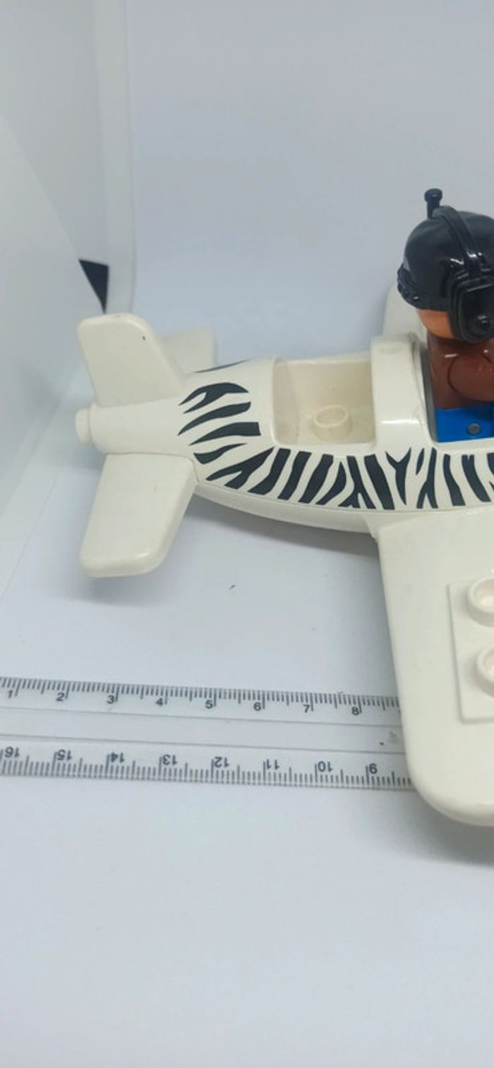 Avion de safari avec pilote lego duplo - photo numéro 6