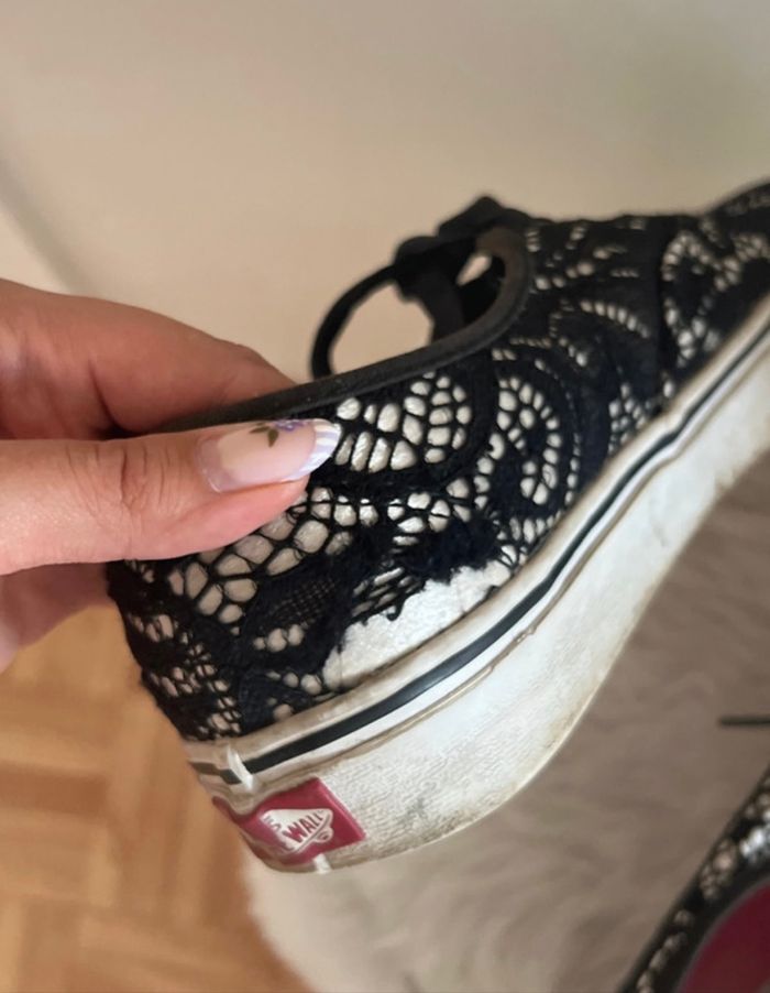 Basket vans en dentelle - photo numéro 5