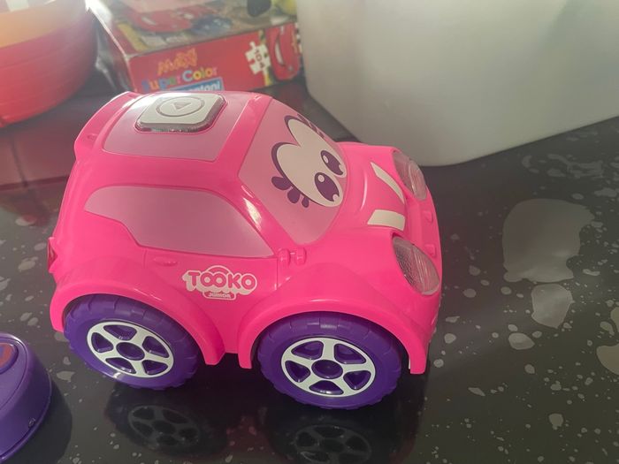 Voiture télécommandée rose - photo numéro 2