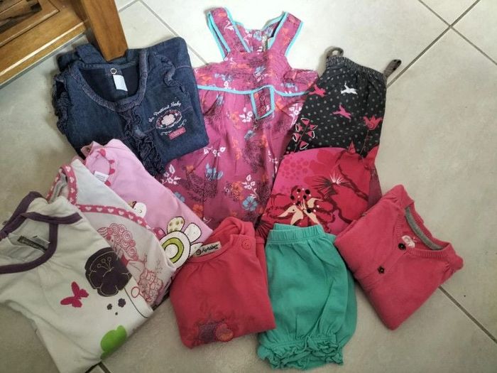 Lot vêtements fille  différentes marques