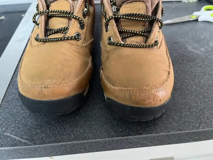 Chaussures chaudes et imperméable - photo numéro 4