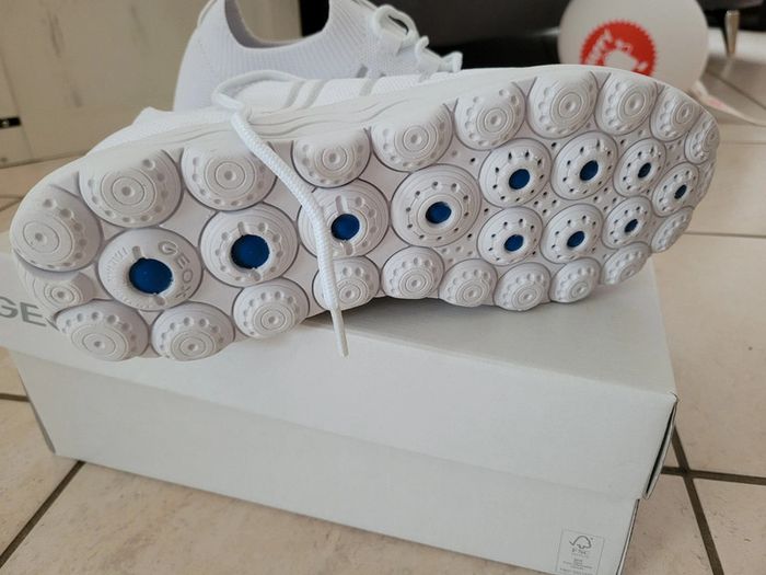 Geox femme 39, neuve - photo numéro 3