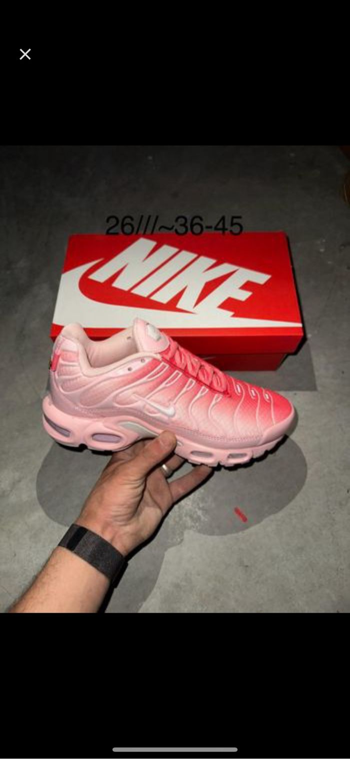 Nike tn Atlanta rose 45