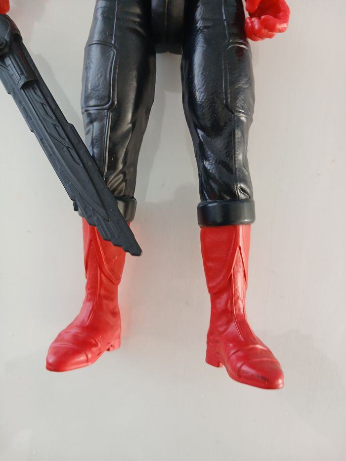 Figurine Power Rangers Beast Morphers - Ranger Rouge (Hasbro) - 30 cm - photo numéro 4