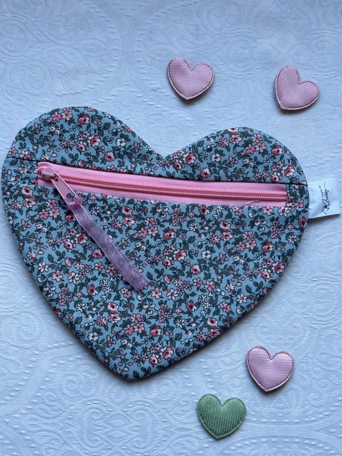 trousse  coeur - photo numéro 2