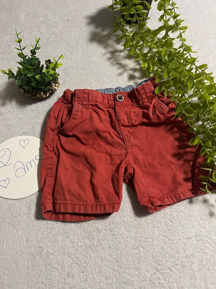 Très beau short pour garçon