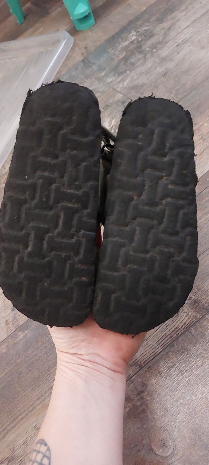 Sandale  26 3 euros - photo numéro 2