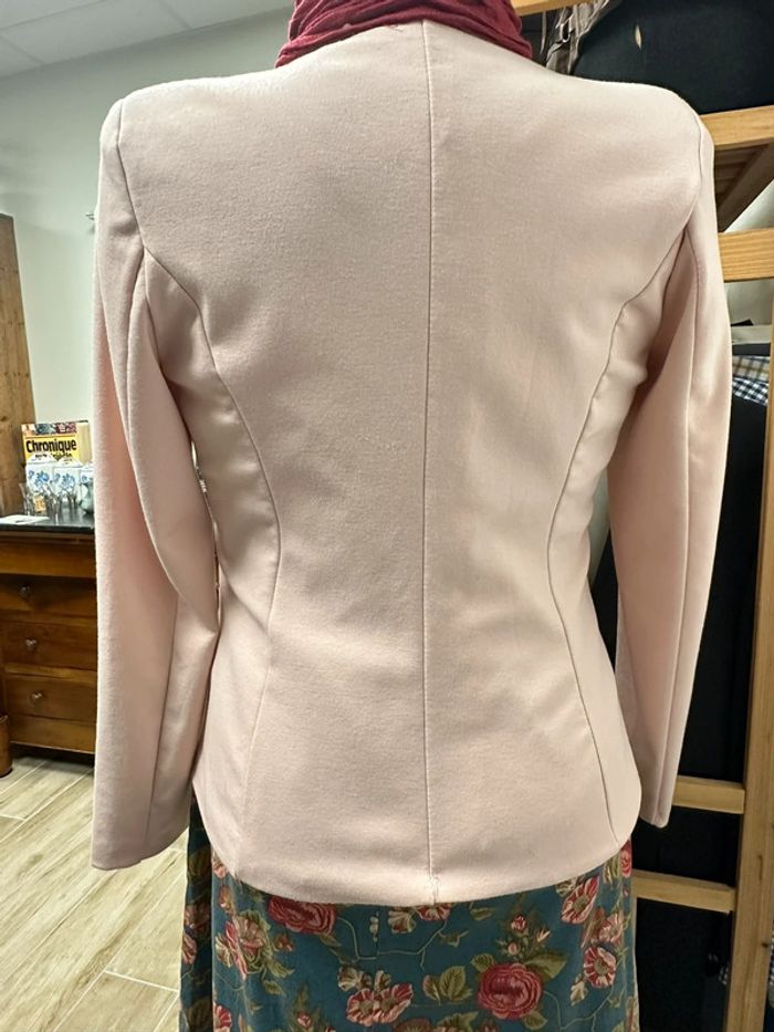 Veste rose pâle - photo numéro 3