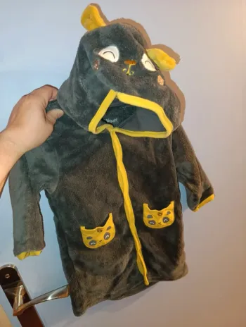 Peignoir Petit Béguin taille 2 ans en très bon état