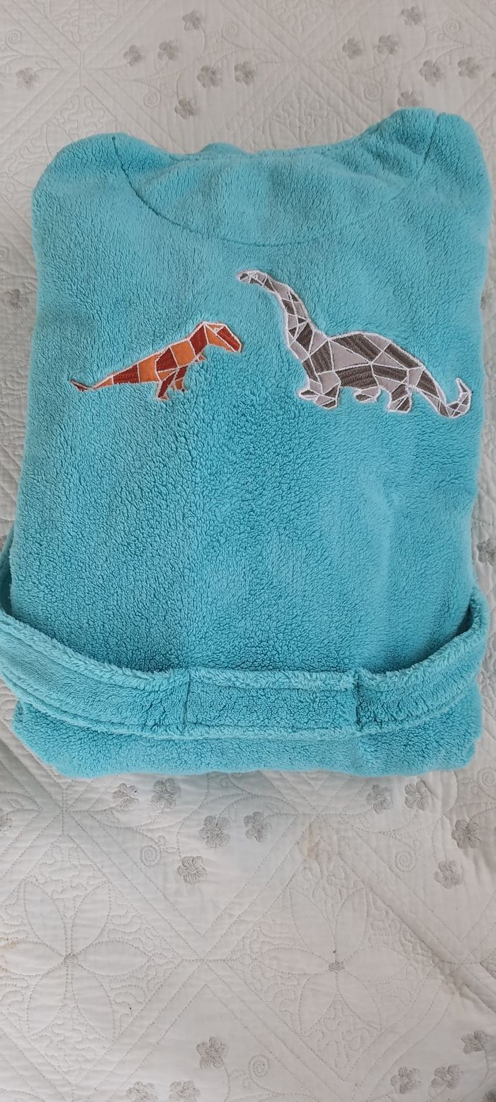 Peignoir garçon thème dinausore - photo numéro 3