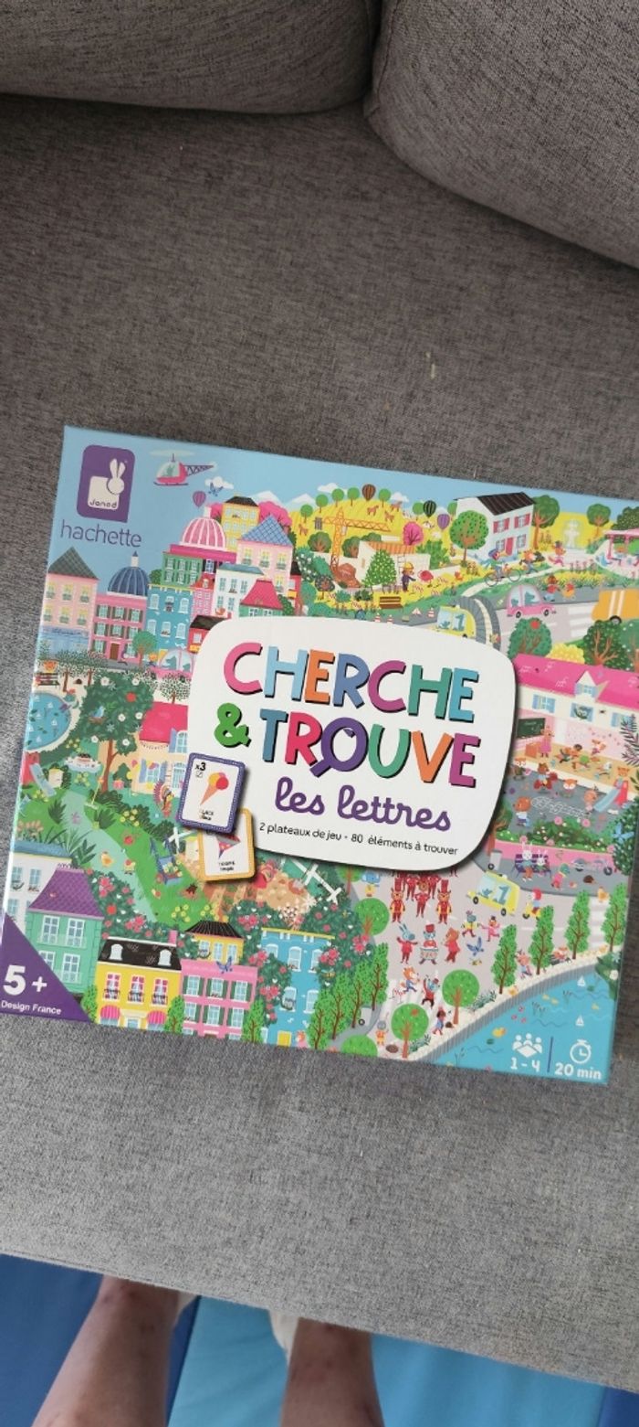 Cherche et trouve les lettres
