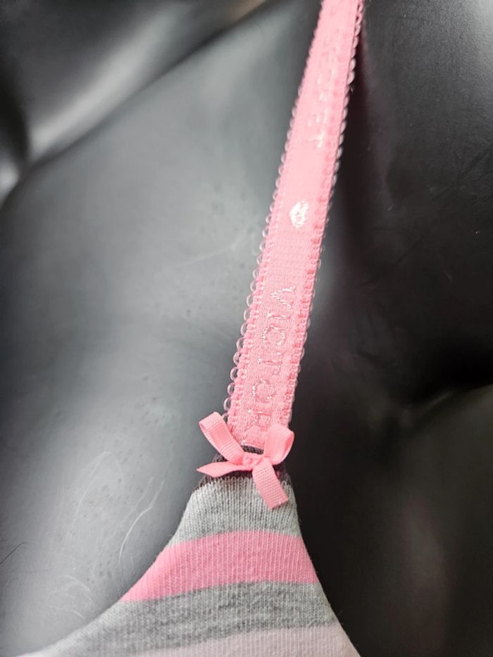 Victoria secret soutiens-gorge 34B - photo numéro 8