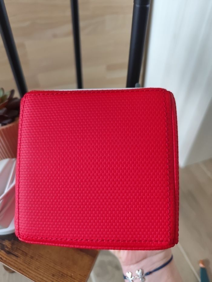 Toniebox rouge avec son chargeur - photo numéro 3