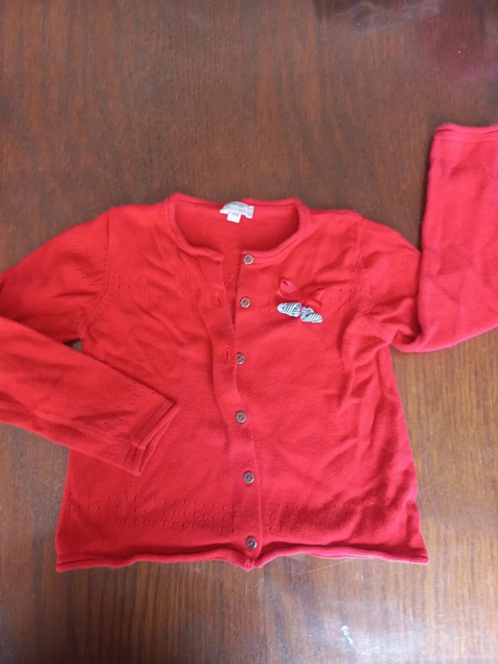 Gilet rouge grain de blé  36mois 98cm