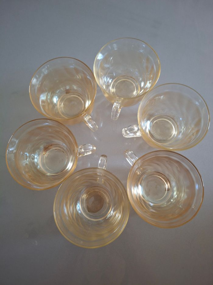 Tasses arcoroc _ couleur champagne