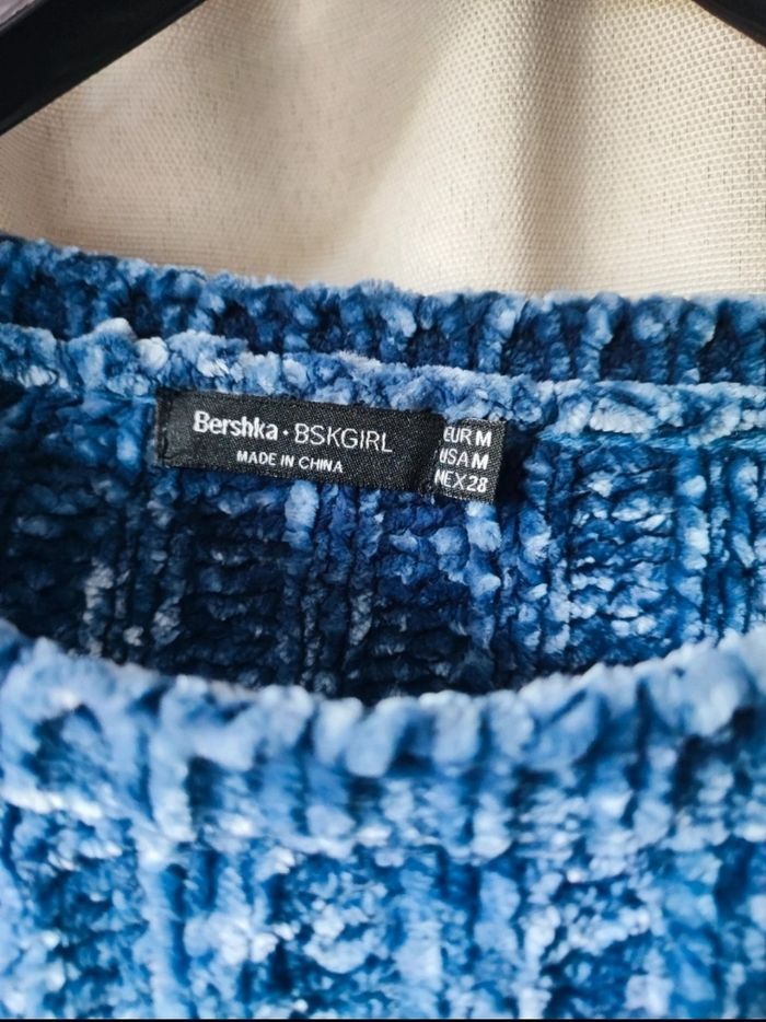 Pull col rond Bershka taille M - photo numéro 2