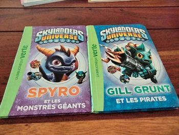 Lot de 2 livres Skylanders universe bibliothèque verte 6/8 ans 96 pages