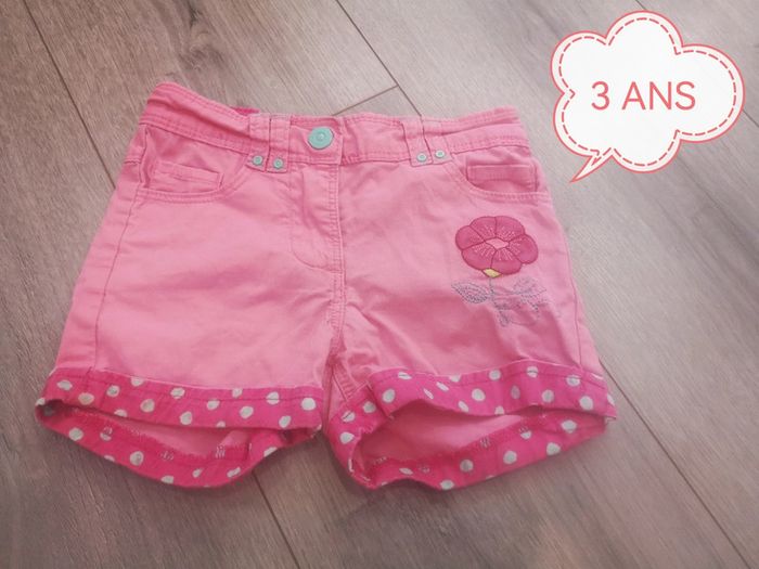 Short fille taille 3 ans 🔁