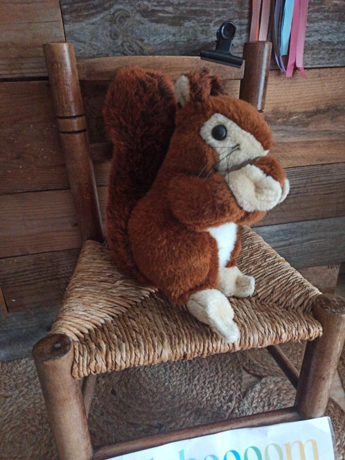Peluche écureuil tbe - photo numéro 3