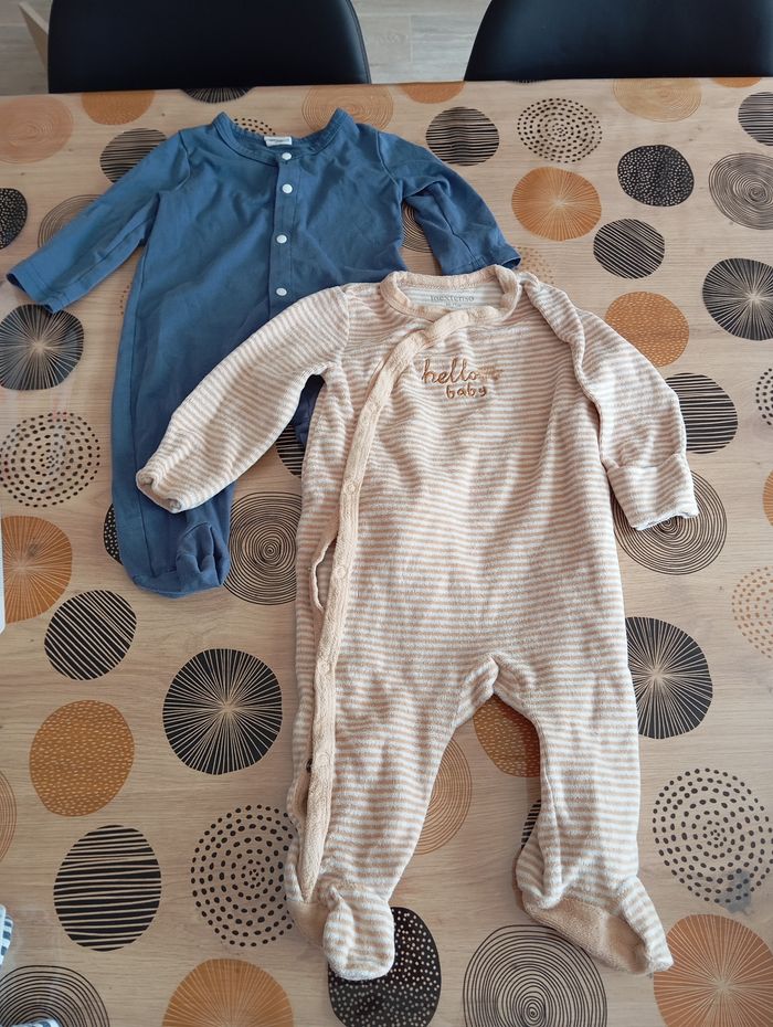 Vêtements  bébé garçon 6-9 mois - photo numéro 4