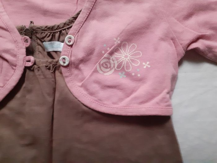Ensemble robe marron petites bretelles et boléro rose - photo numéro 4