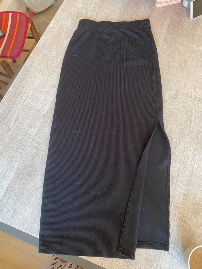 Jupe longue noire côtelée – femme