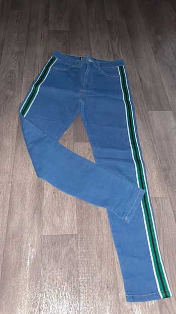 Jean bleu jennyfer a rayures