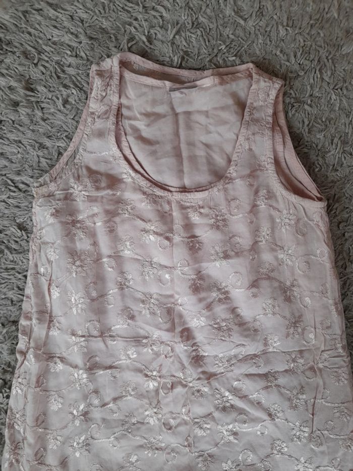 Tunique brodée T38/40 polyamide 3 suisses - photo numéro 2